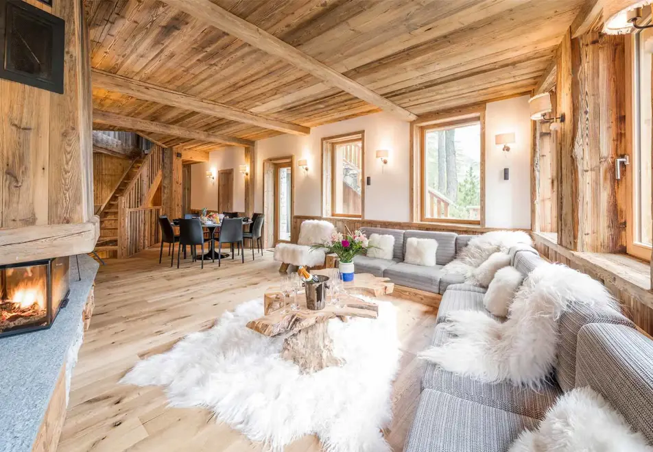 Chalet Inuit, Val d'Isere (self catered or catered chalet) - Living area