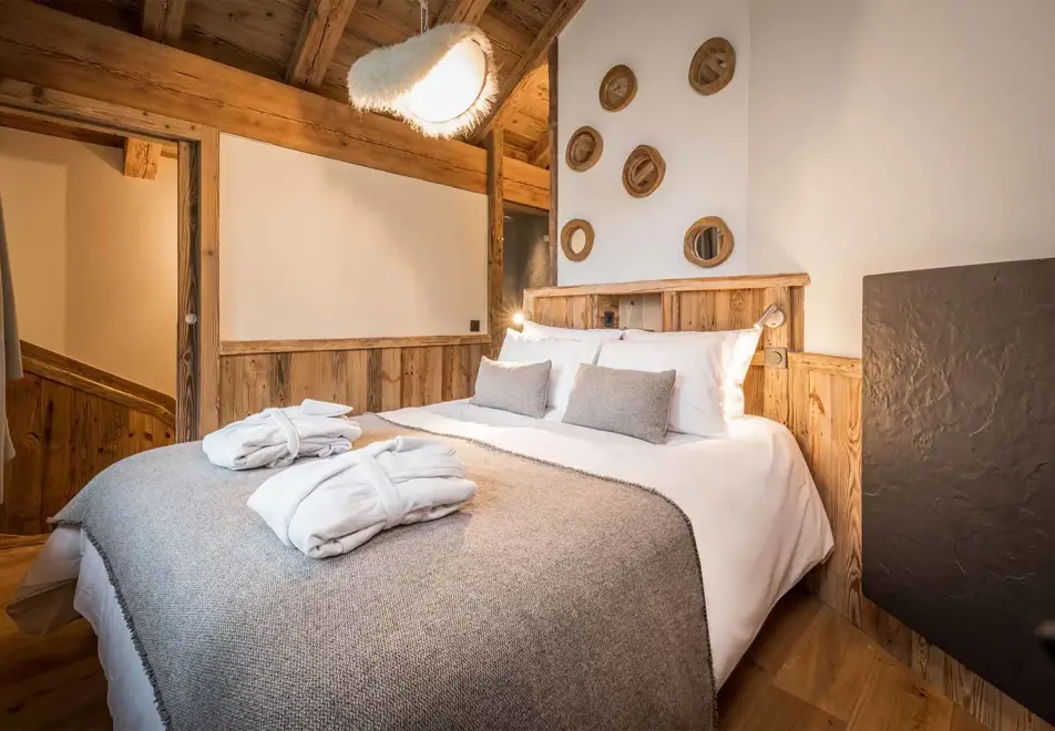 Chalet Inuit, Val d'Isere (self catered or catered chalet) - Bedroom