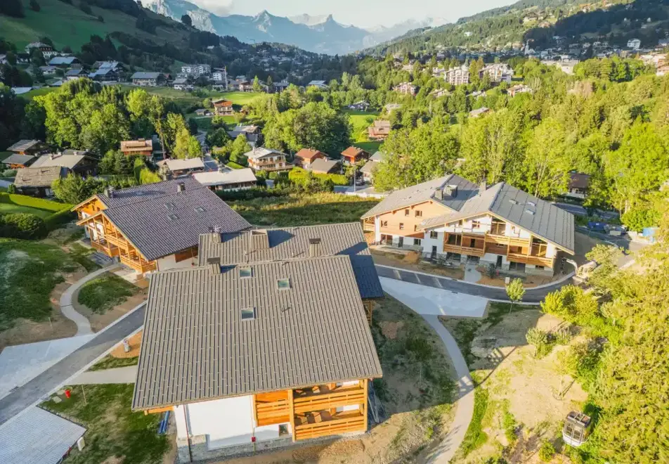 l'Eclat des Veriaz, Megeve (self catered apartments & chalets) - In summer