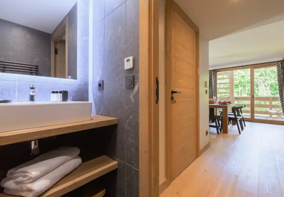l'Eclat des Veriaz, Megeve (self catered apartments & chalets) - Typical 1 bedroom apartment style
