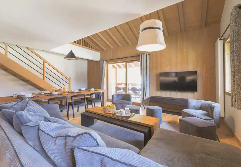 l'Eclat des Veriaz, Megeve (self catered apartments & chalets) - Typical 3 bedroom alcove apartment style
