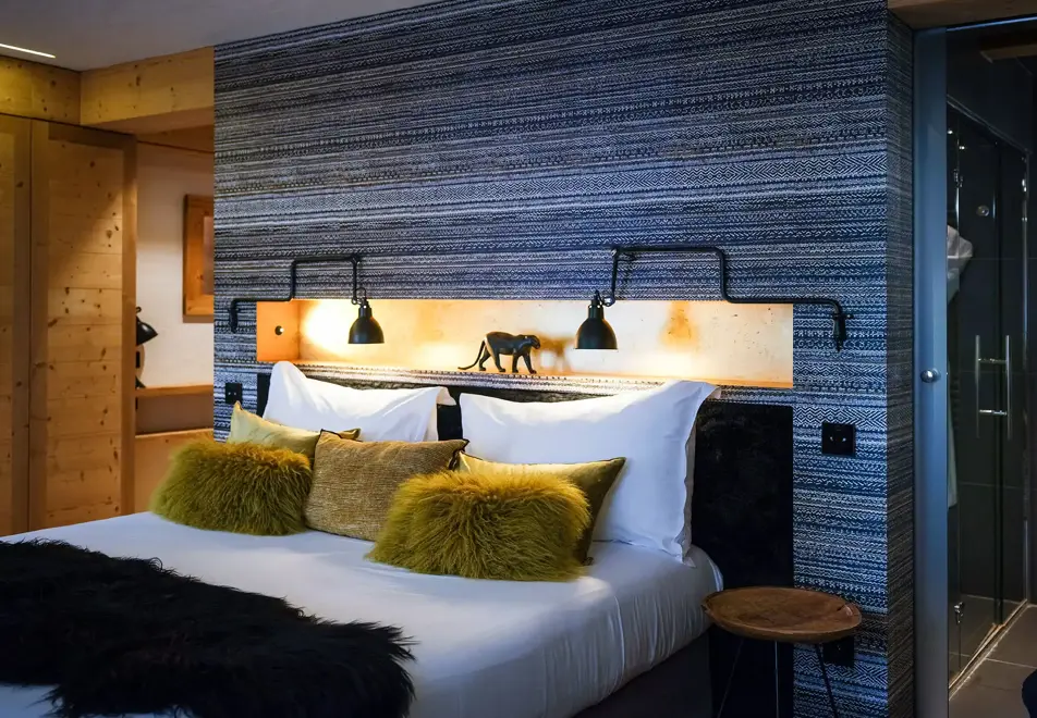 Chalet le Coeur, La Clusaz (B&B chalet) - Bedroom