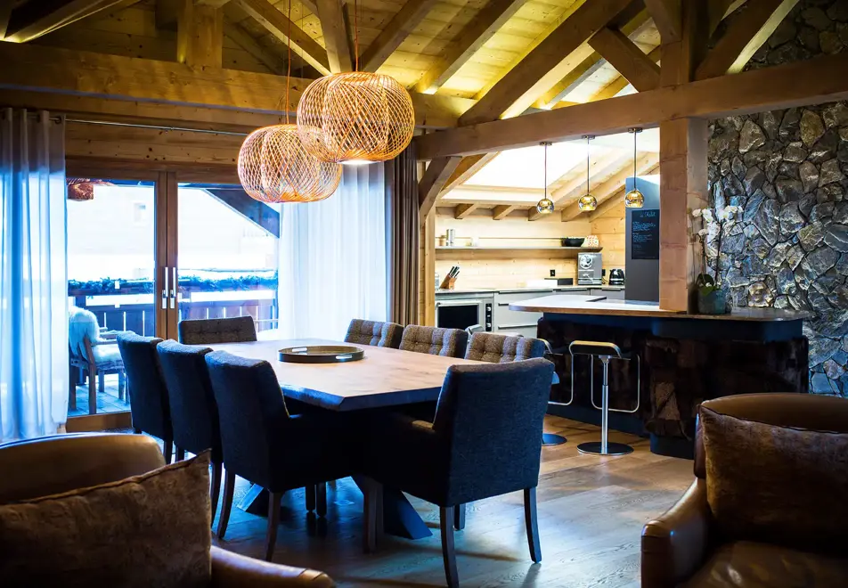 Chalet le Coeur, La Clusaz (B&B chalet) - Dining area