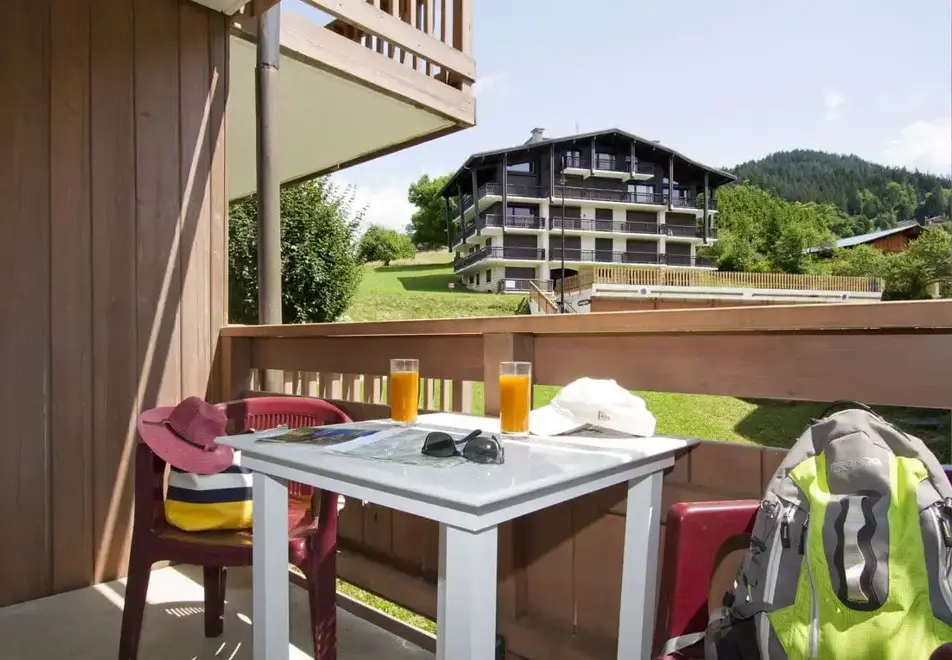 Le Village, Notre Dame de Bellecombe (self catered apartments) - Typical apartment view