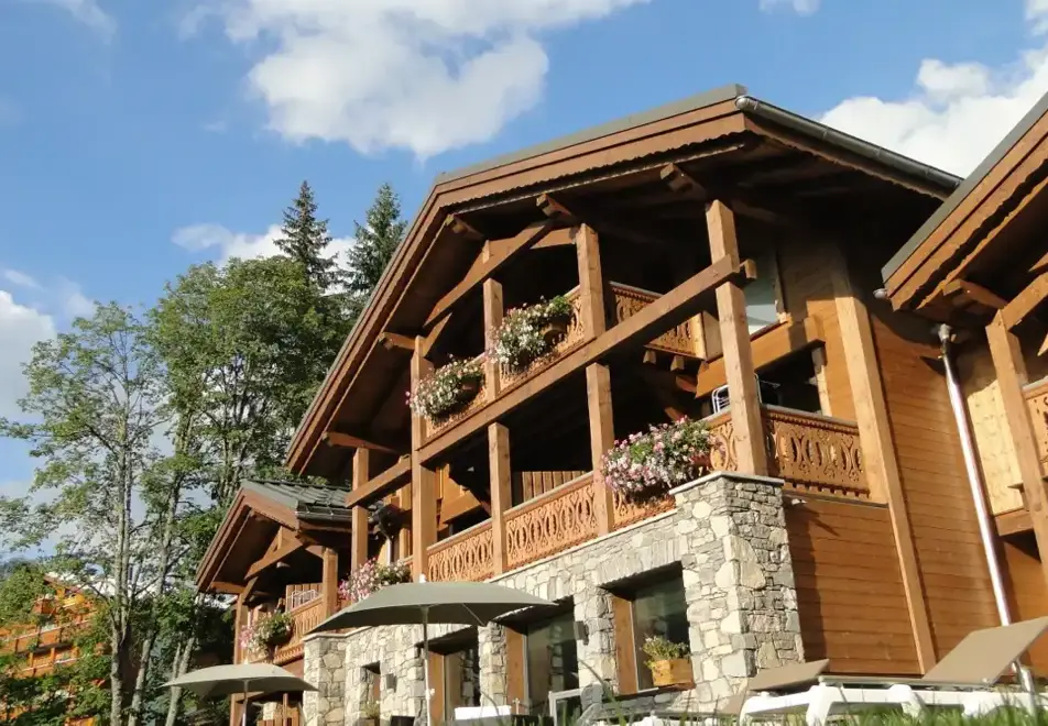 Delphine Apartments, Les Gets (self catered chalet)