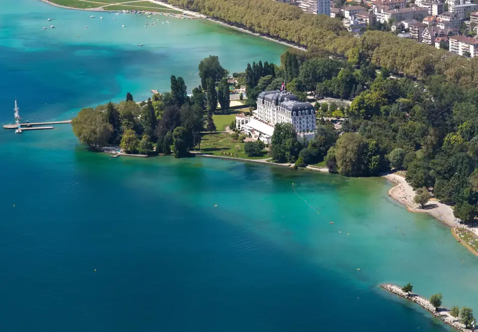 Imperial Palace, Annecy (B&B hotel) © (DgC Photography)