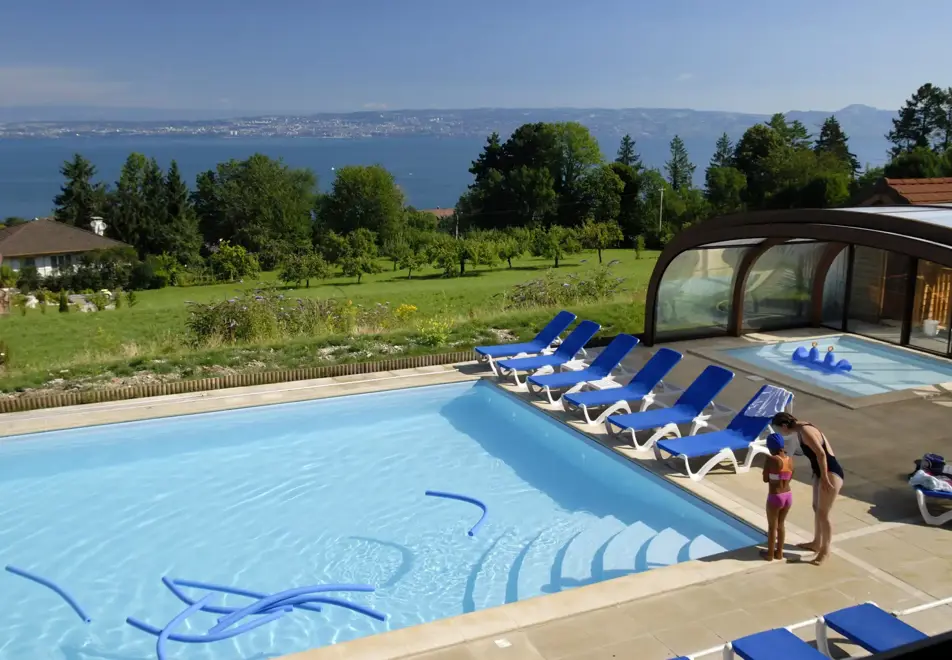 Les Chalets d Evian, Evian (self catered apartment) - Outdoor Pool
