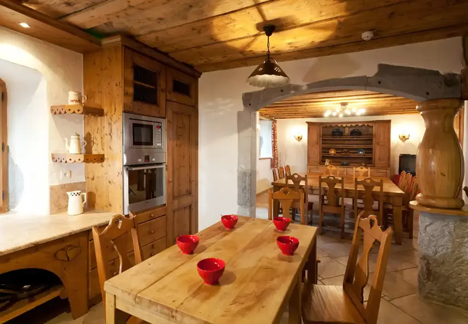 La Ferme de Fontany, Samoens (self catered chalet) - Dining room
