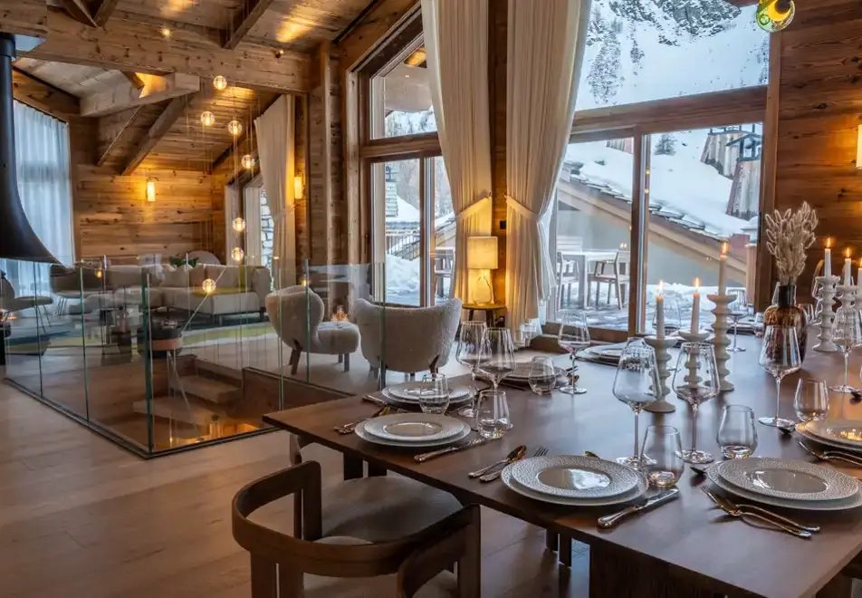 Silverstone Lodge, Val d'Isere (self catered chalet/apartment) - Number 7