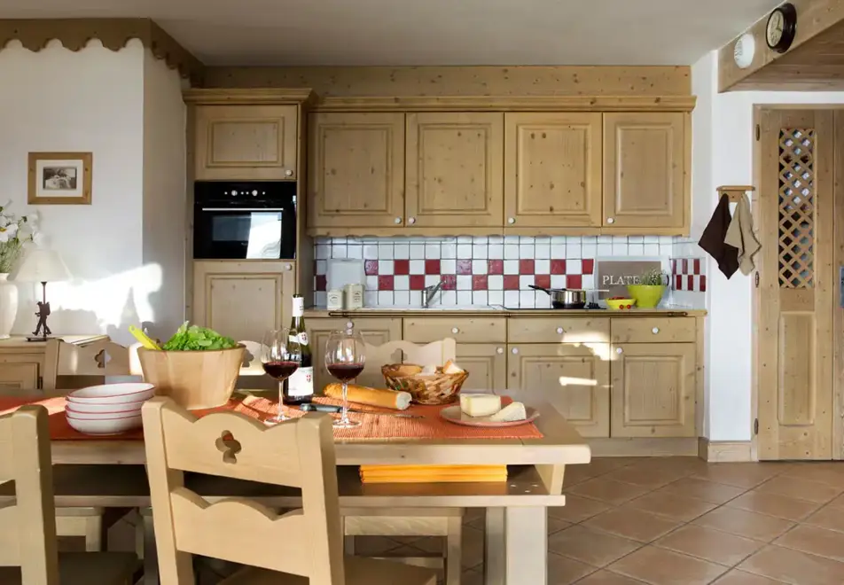 Les Cimes Blanches, La Rosiere (self catered apartments) - Apartments