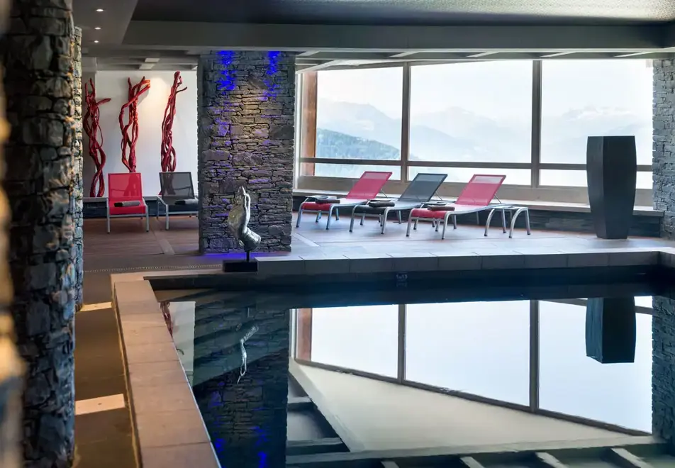 Lodge Hemera, La Rosiere (self catered apartments) - Indoor Pool