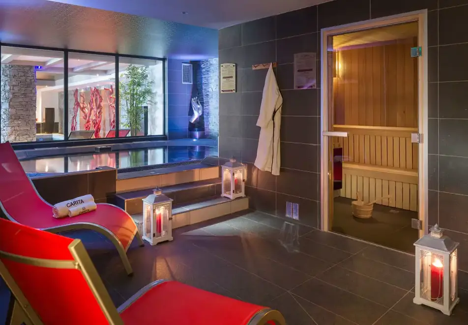 Lodge Hemera, La Rosiere (self catered apartments) - Sauna