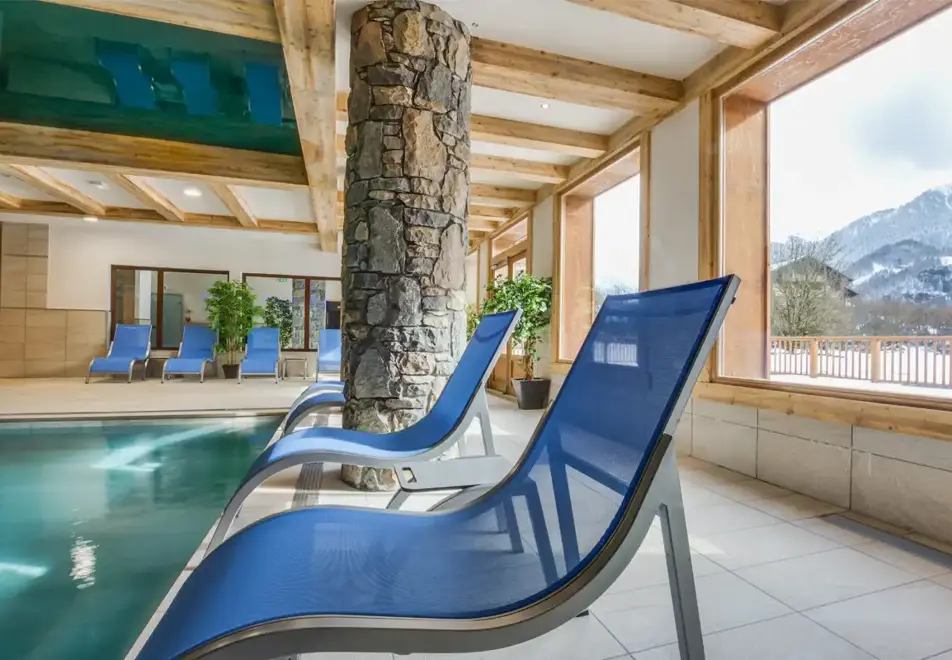 Les Chalets de Layssia, Samoens (self catered apartments) - Indoor Pool