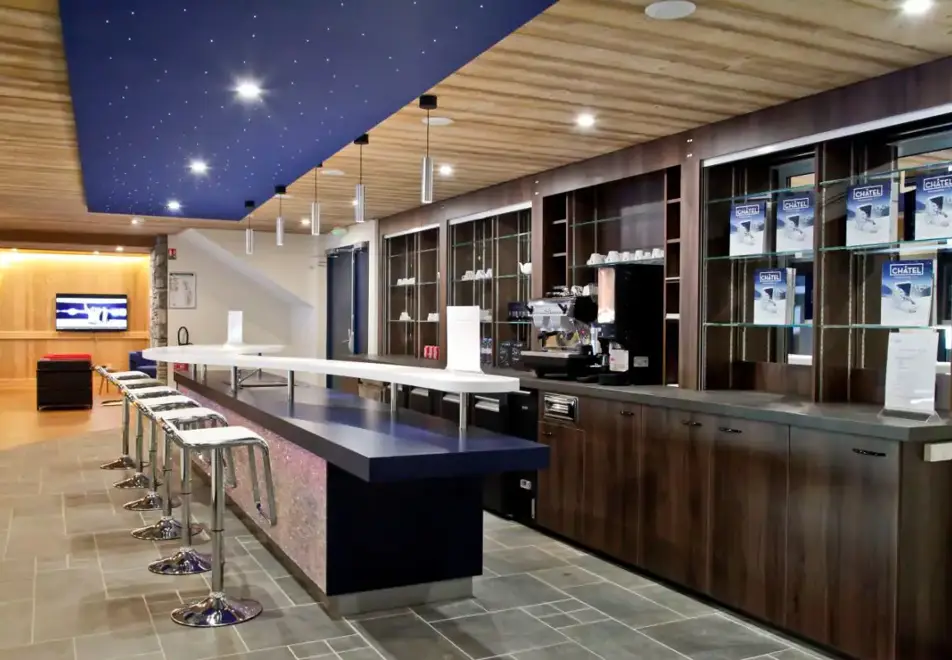 Prestige Les Fermes de Chatel, Chatel (self catered apartment) - Residence Bar