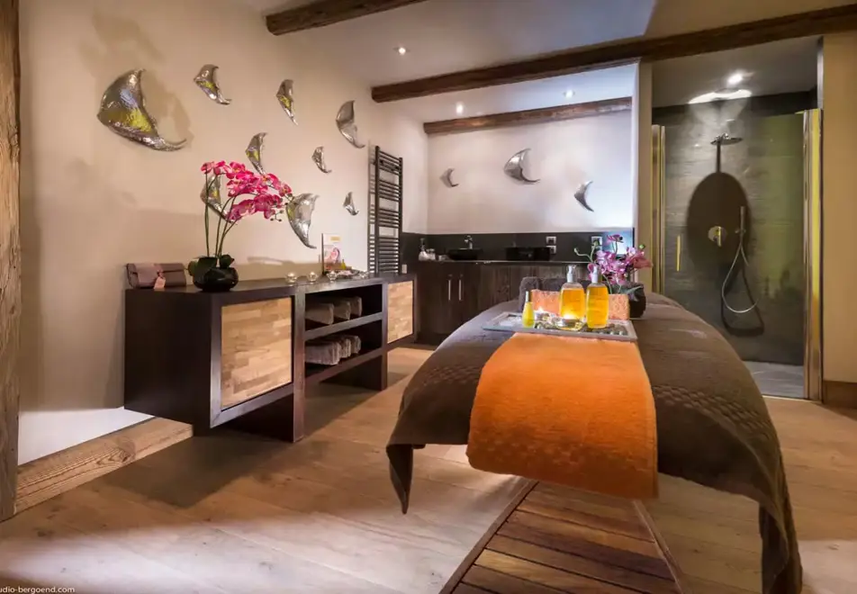 Le Napoleon, Montgenevre (self catered apartments) - Spa