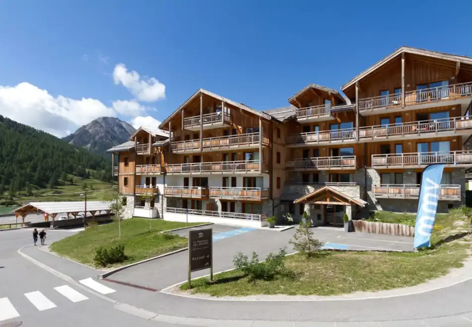Hameau des Airelles, Montgenevre (self catered apartments)
