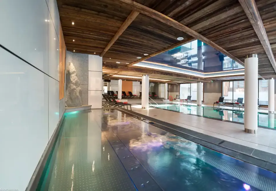 Le Cristal de Jade, Chamonix (self catered apartments) - Indoor Pool
