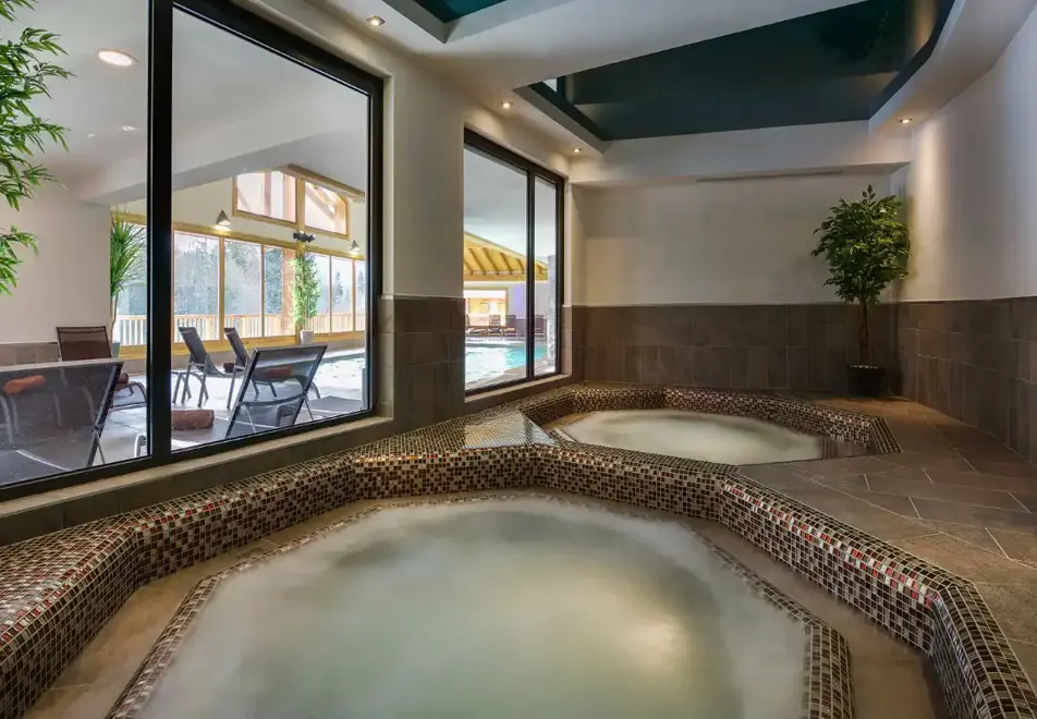 Les Chalets de Leana, Les Carroz (self catered apartments) - Jacuzzis