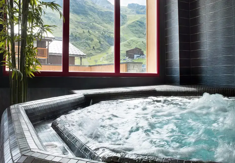 Le Telemark, Tignes les Lac (self catered apartments) - Jacuzzi