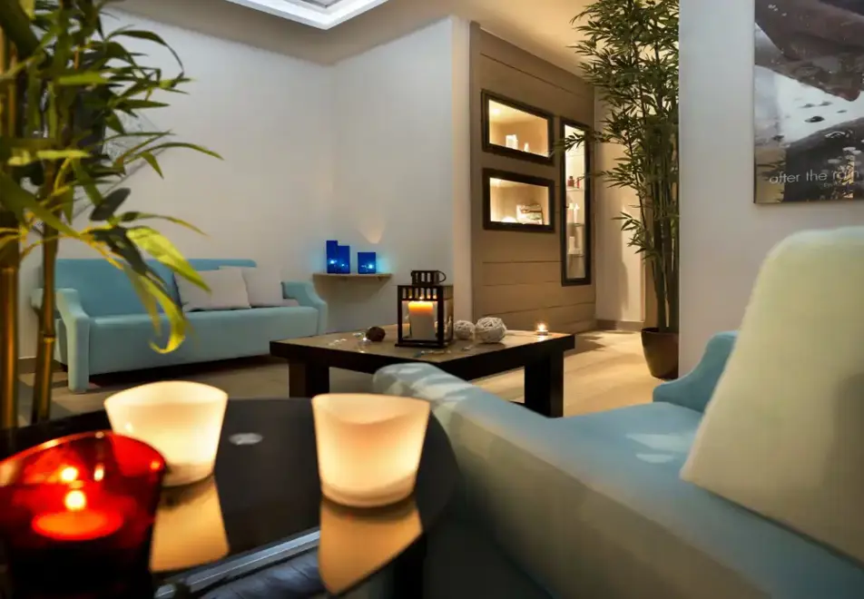 Chalet des Dolines, Montgenevre (self catered apartments) - Spa