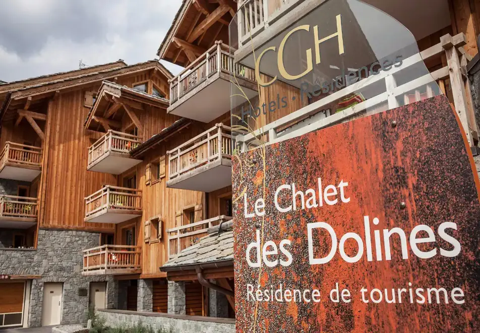 Chalet des Dolines, Montgenevre (self catered apartments)
