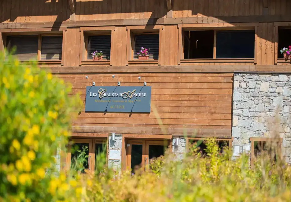 Les Chalets d'Angele, Chatel (self catered apartments)