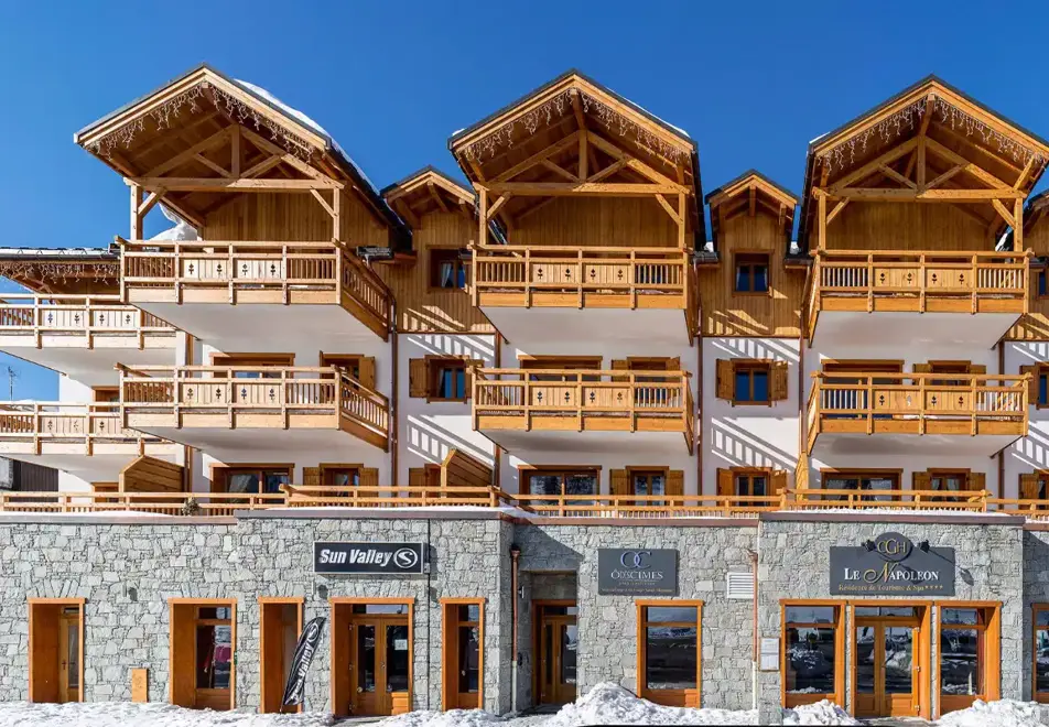 Le Napoleon, Montgenevre (self catered apartments) - Central Location