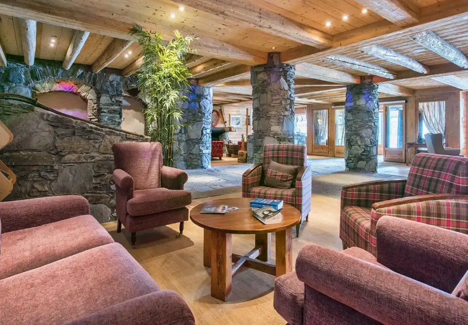 Les Cimes Blanches, La Rosiere (self catered apartments) - Reception