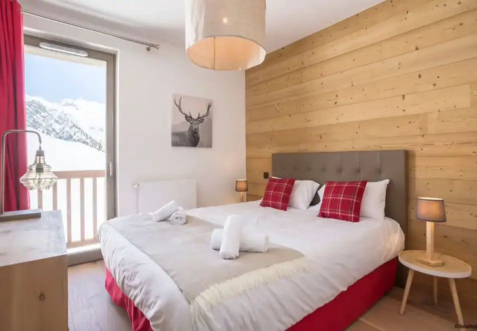 Hameau de Barthelemy, La Rosiere (self catered apartments) - 2 bedroom cabin apartment