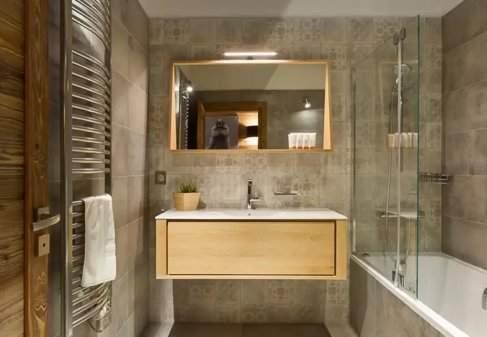 Annapurna, Les Gets (self catered apartments) - Typical 4 bed 8 Penthouse