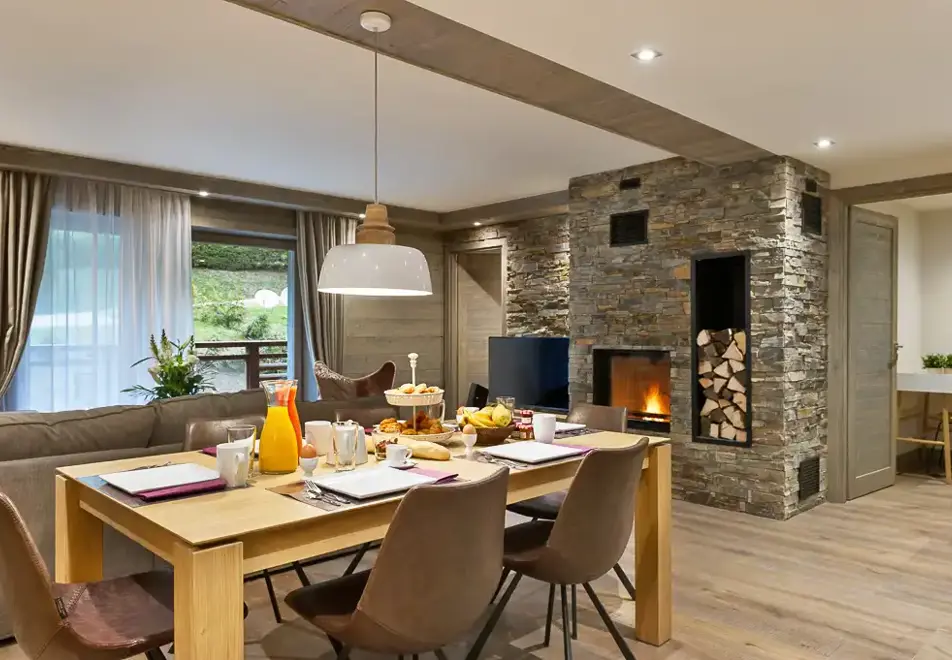 Annapurna, Les Gets (self catered apartments) - Typical 2 bed alcove 6