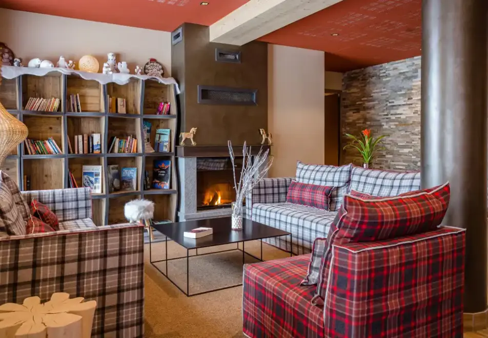 Le Cle des Cimes, Areches Beaufort (self catered apartments) (©MReyboz) - Reception