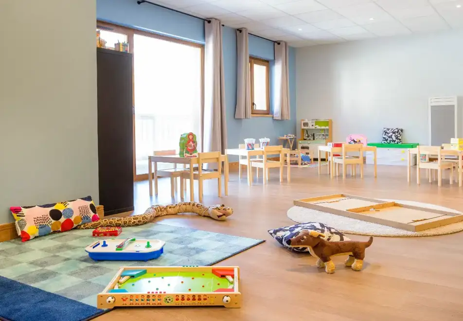 Le Cle des Cimes, Areches Beaufort (self catered apartments) (©MReyboz) - Kids club