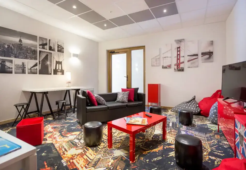 Le Cle des Cimes, Areches Beaufort (self catered apartments) (©MReyboz) - The Squat