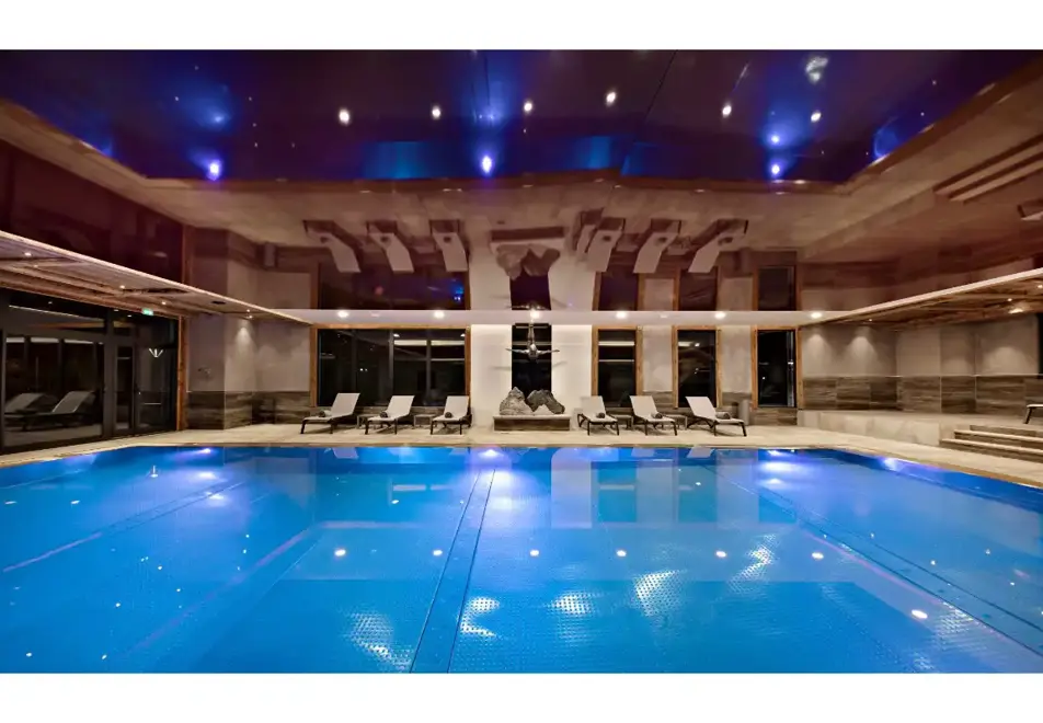 Alexane, Samoens (self catered apartments & hotel) - Indoor pool