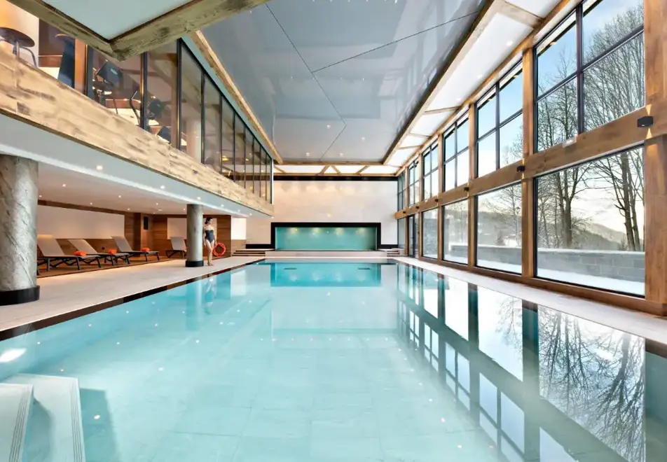 Elena, Les Houches (self catered apartments) - Indoor pool