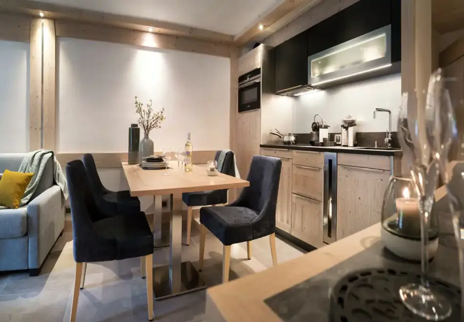 Le Roc des Tours, Grand Bornand (self catered apartments) - Apartment