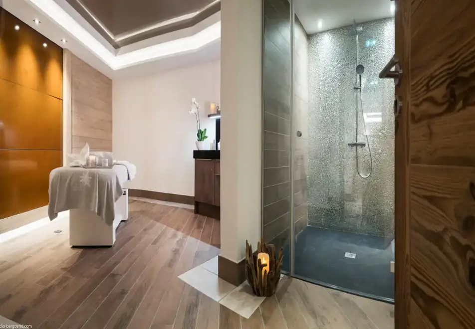 Le Cristal de Jade, Chamonix (self catered apartments) - Spa
