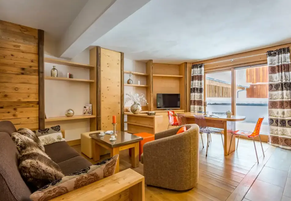 Santa Terra, Tignes les Brevieres (self catered apartments) - 2 bed 6