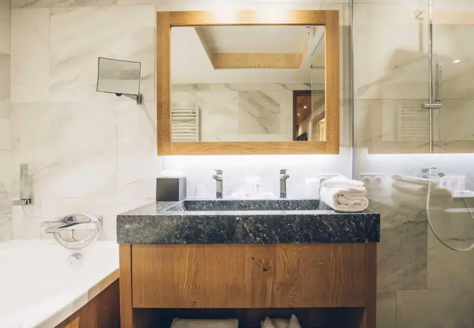 Alparena, La Rosiere (Apartments & Hotel) - Typical apartment style