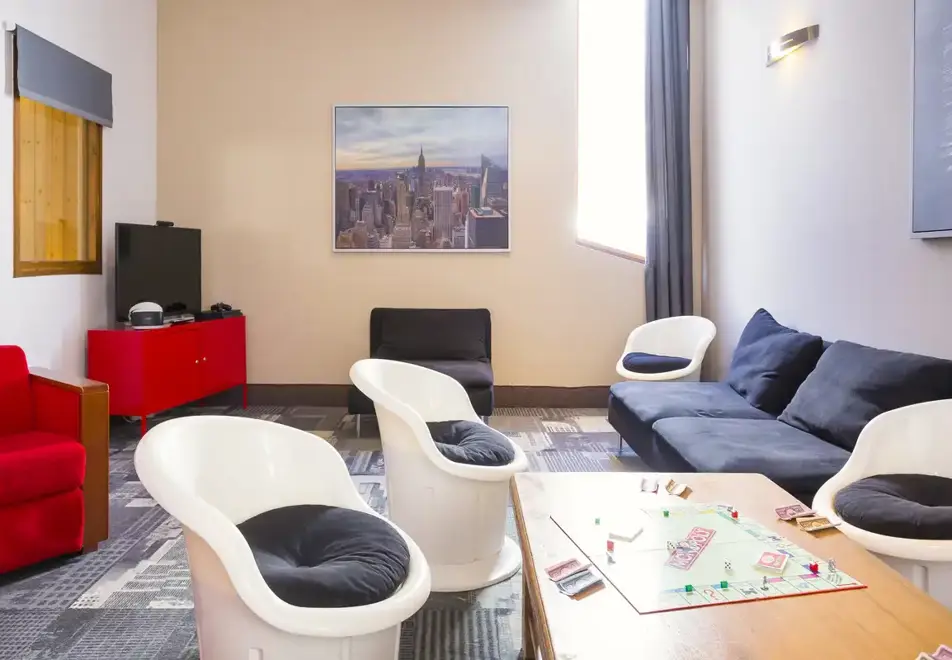 Club Hotel, Tignes les Brevieres (hotel) (©ManuReyboz) - Le Squat