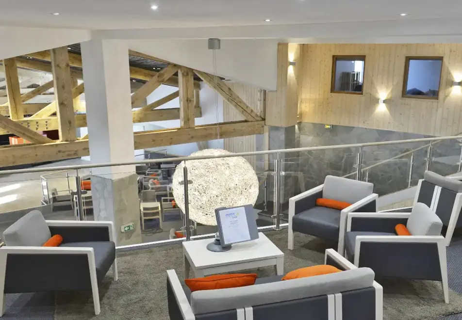 Club Hotel, Tignes les Brevieres (hotel) (©B-Van-Loocke) - Reception