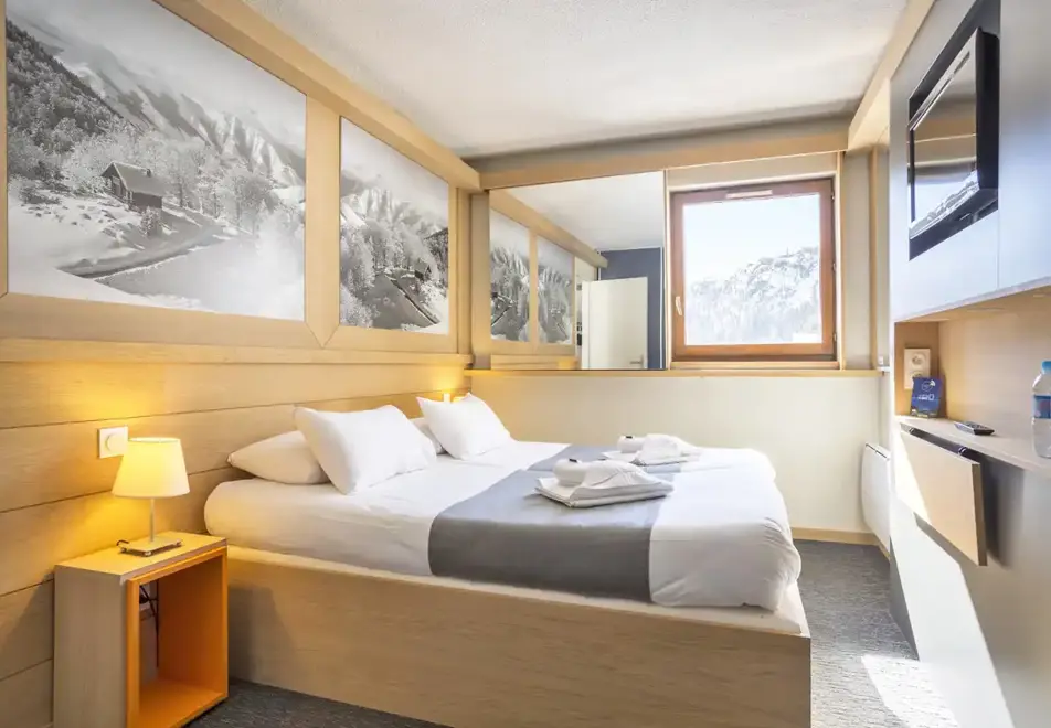 Club Hotel, Tignes les Brevieres (hotel) (©ManuReyboz) - Twin bedroom