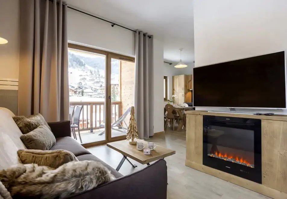 Le Cle des Cimes, Areches Beaufort (self catered apartments) (©MReyboz) - Apartments