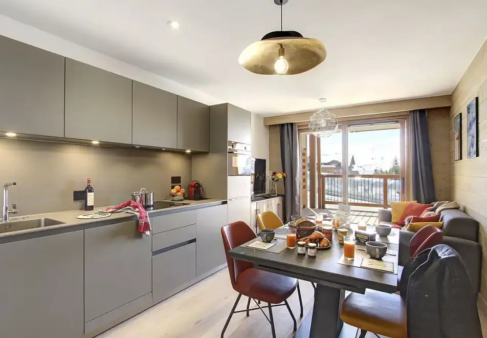 Phoenix A, Alpe d'Huez (self catered apartments) - Typical apartment style