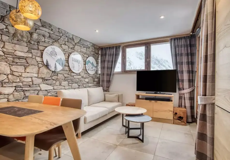 Yeti, Tignes le Lac (self catered apartments) - Yeti 3.2