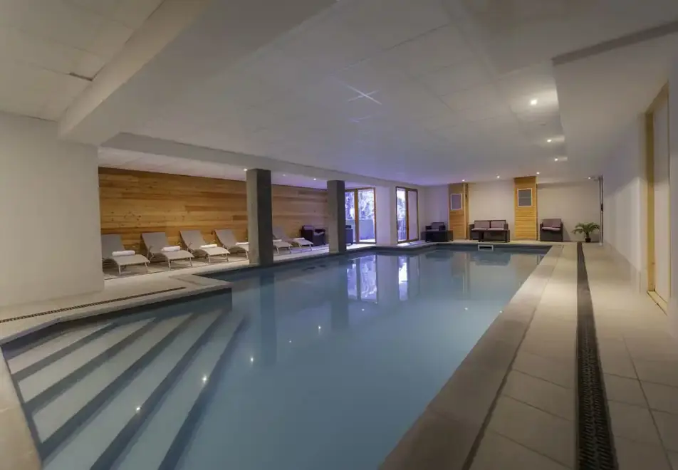 Le Crystal, Vaujany (self catered apartments) - Indoor pool