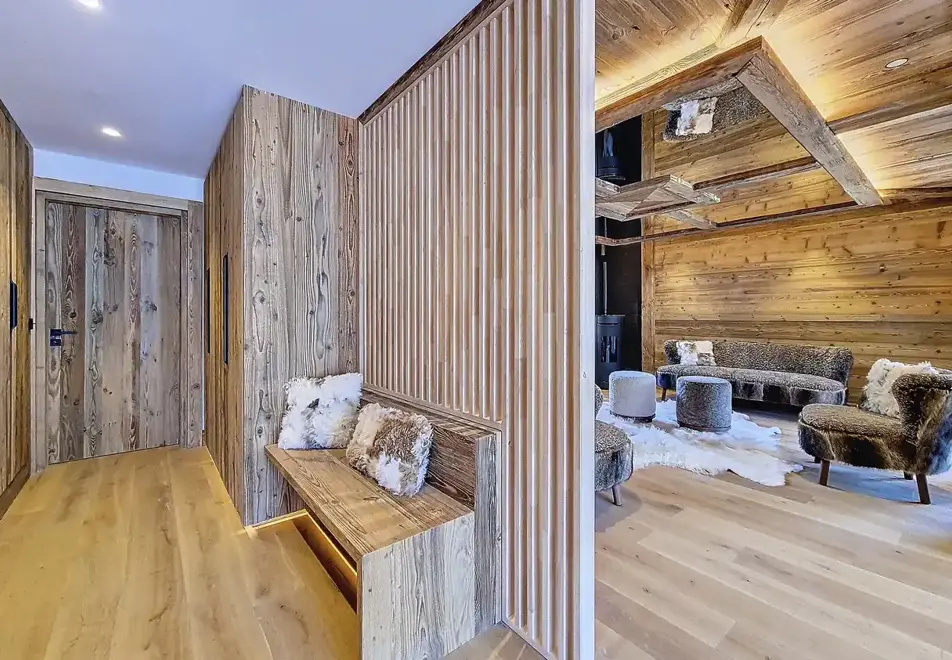 4 bedroom apartment in Saint Martin de Belleville (self catered) - Entrance area