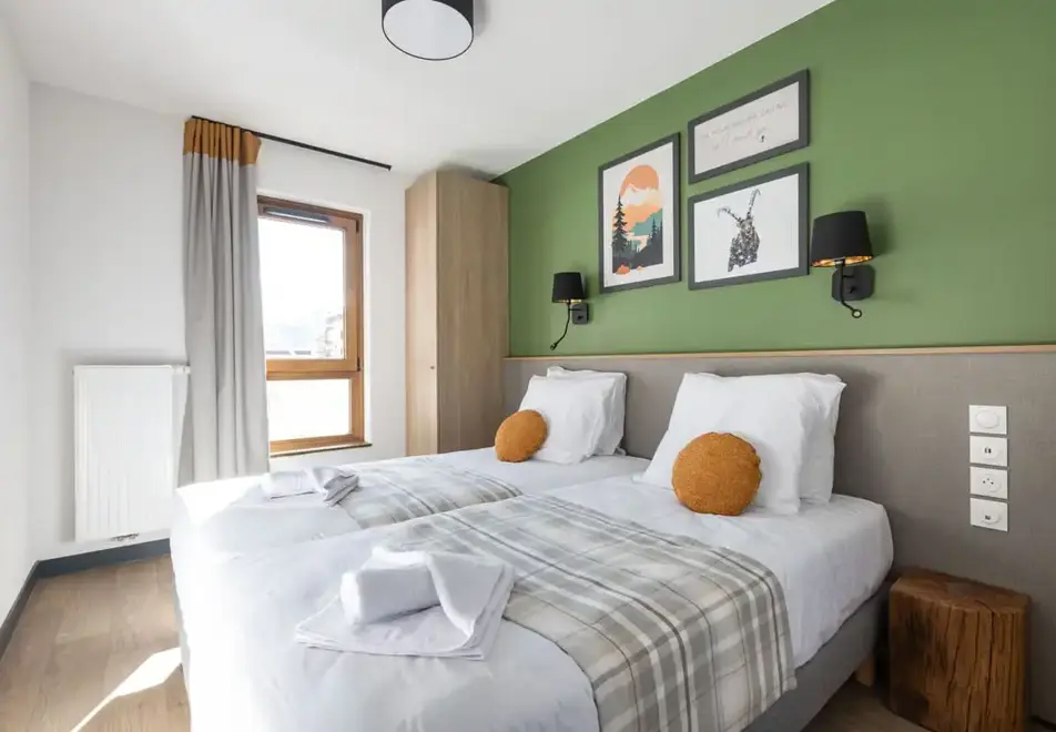 Le Serra Neva, Serre Chevalier (artists impressions and typical interiors)