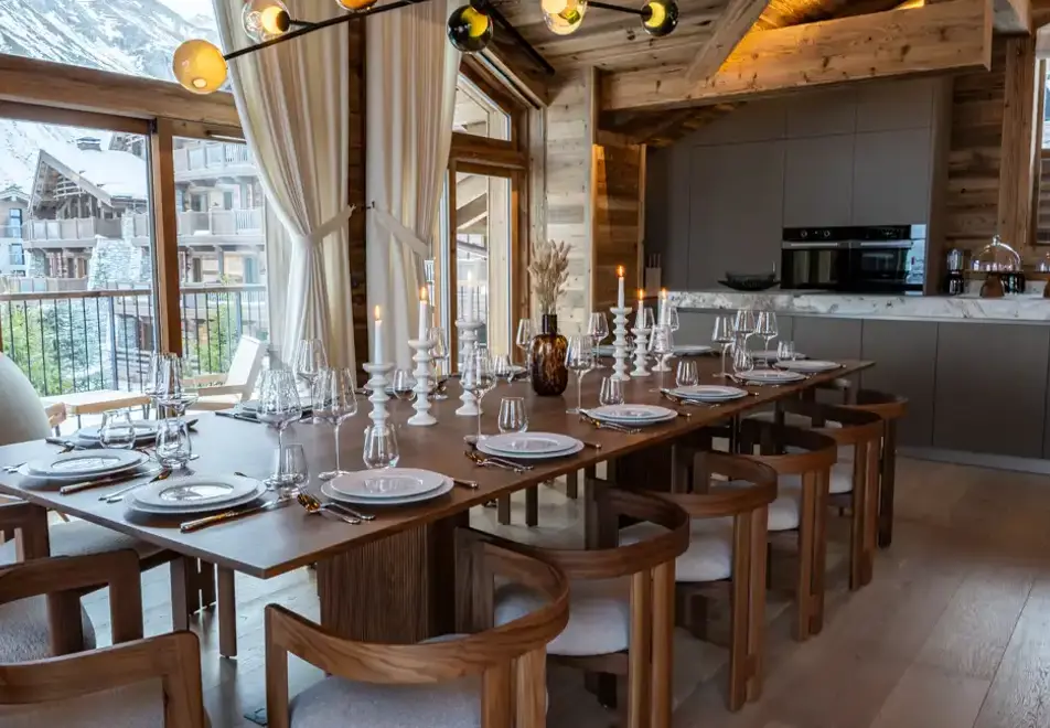 Silverstone Lodge, Val d'Isere (self catered chalet/apartment) - Number 7
